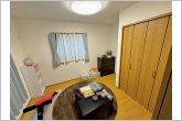 【洋室5.3帖】お子様にとって嬉しい「自分の部屋」。学習机やベッドの配置もラクラクです。