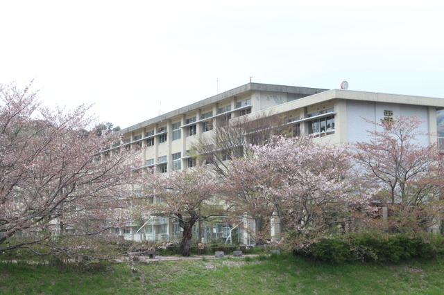 西部中学校（1980m）