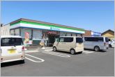 ファミリーマート豊川蔵子二丁目店（240m）