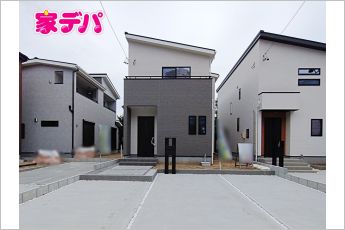 いろどりアイタウン中央区宮竹町23-P1　3号棟