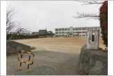 三谷小学校（630m）