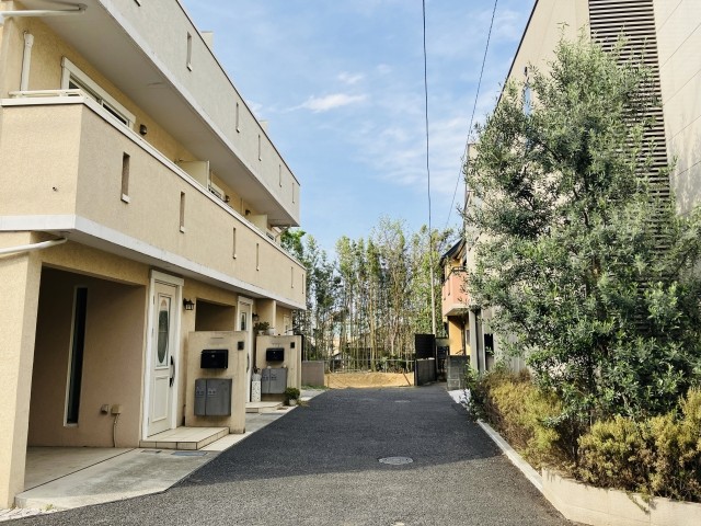 実は私道