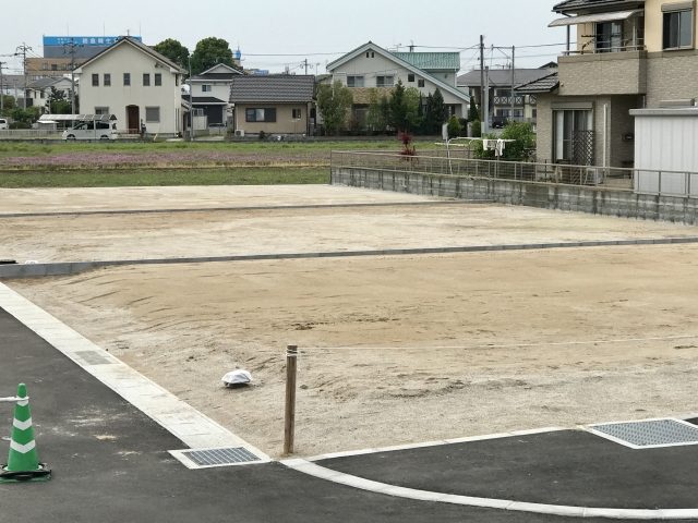 レインズ113件は中央値3,200万円前後が仲介市場の基準になる